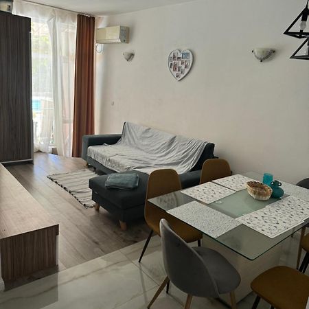 Апартамент На Солнечном Берегу Sunny Beach Exterior photo